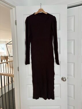 H&M Burgundy Ribbed Long-Sleeve Midi Dress